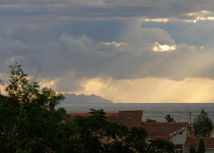 Cocon Aux Senteurs De Corse Et Vue Exceptionnelle * Linguizzetta