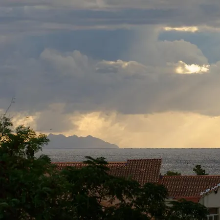 Cocon Aux Senteurs De Corse Et Vue Exceptionnelle * Linguizzetta